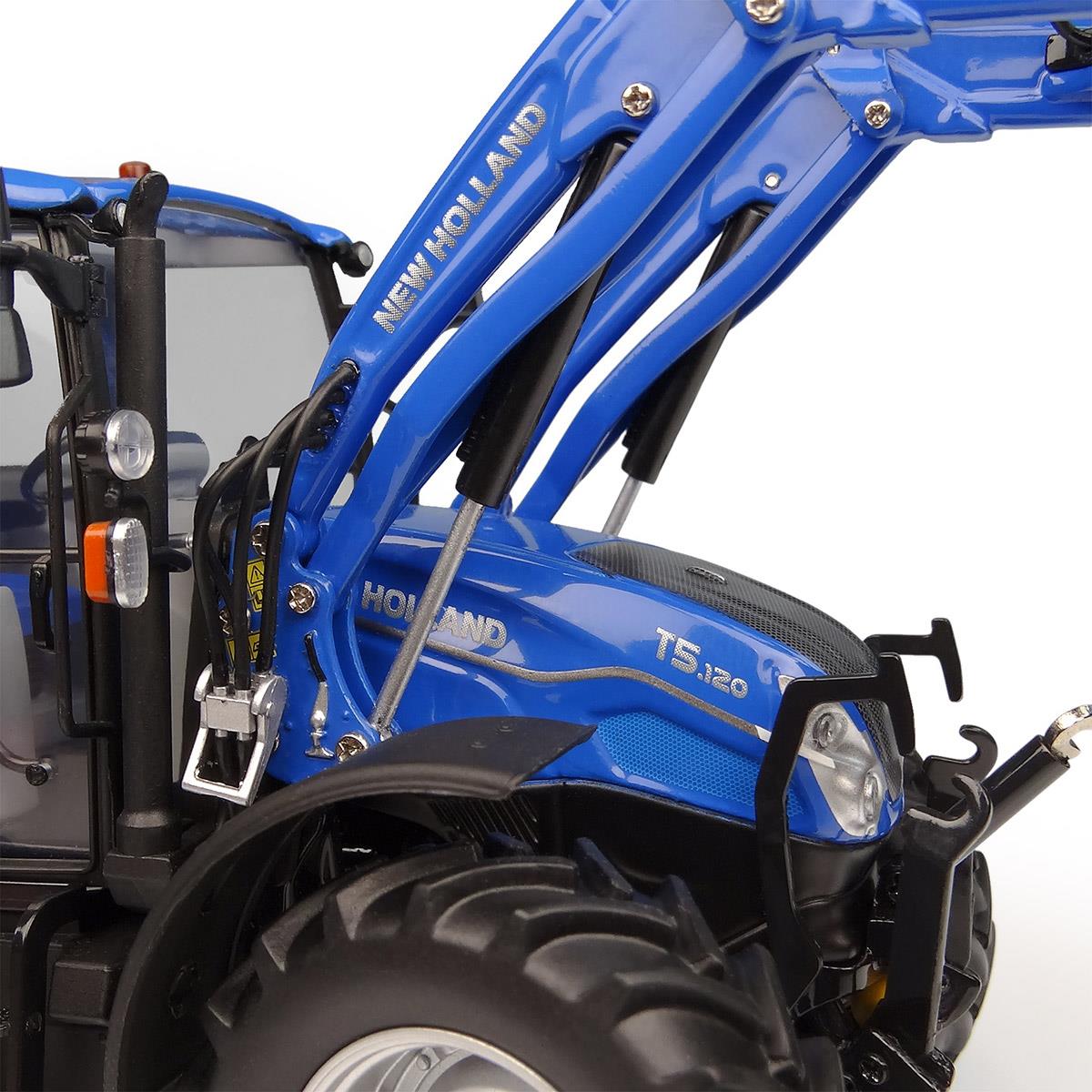 Modell T5.120 mit Frontlader