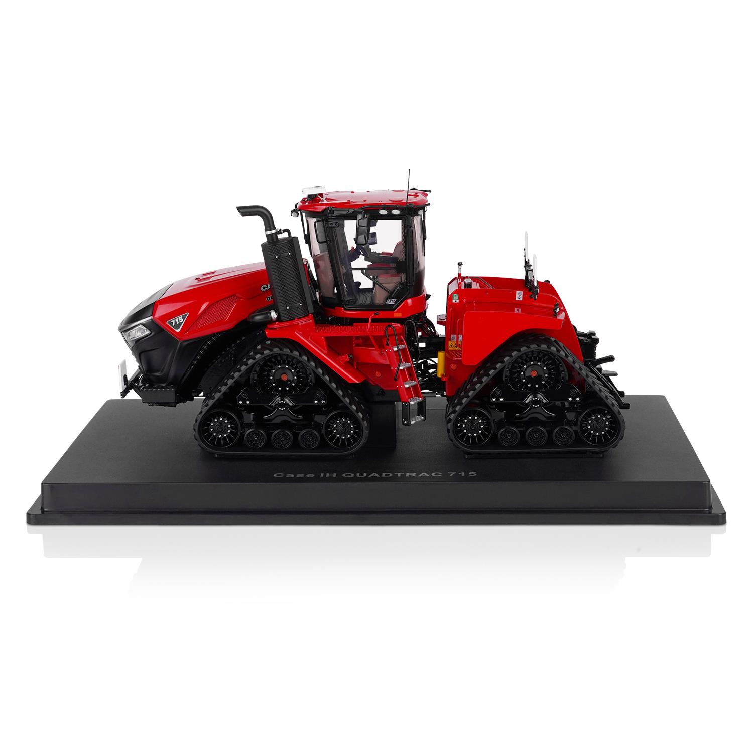 Modell Quadtrac 715 Traktor, 1:32