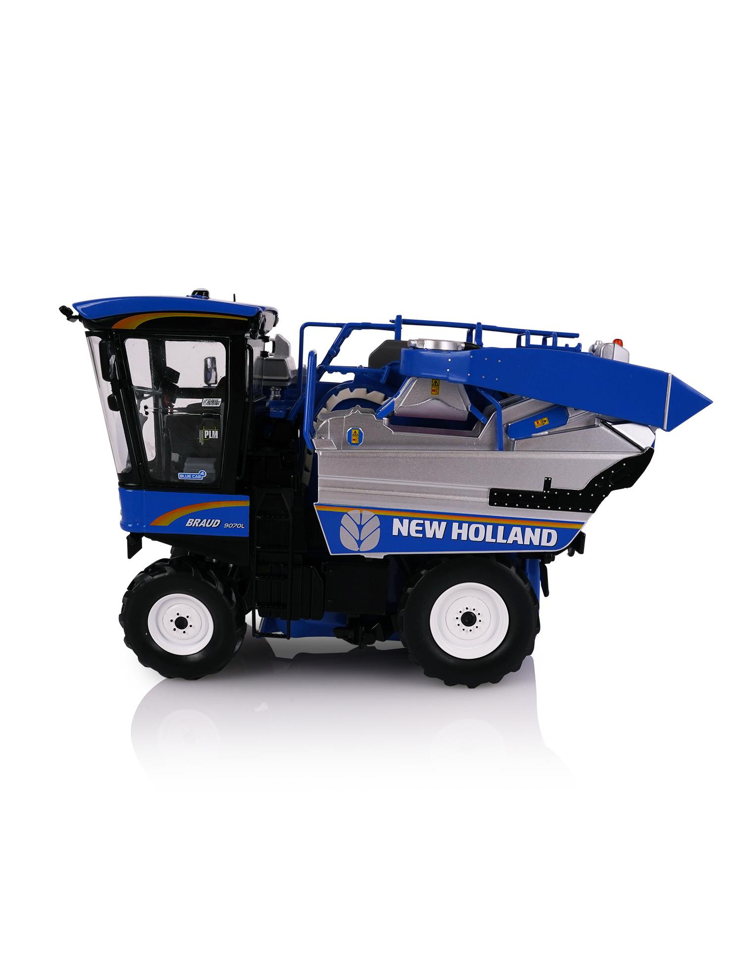 Modell Traktor Traubenvollernter 9070L, 1:32